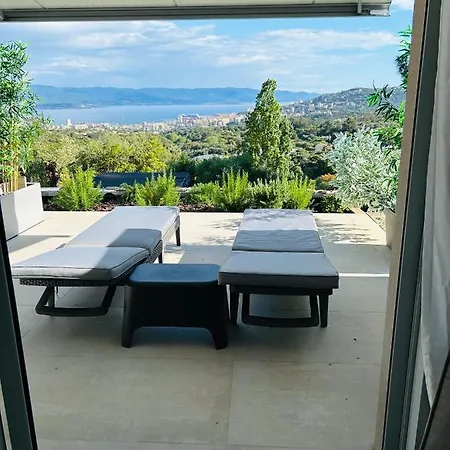CASA LC chambre2 vue Mer Jacuzzi-2